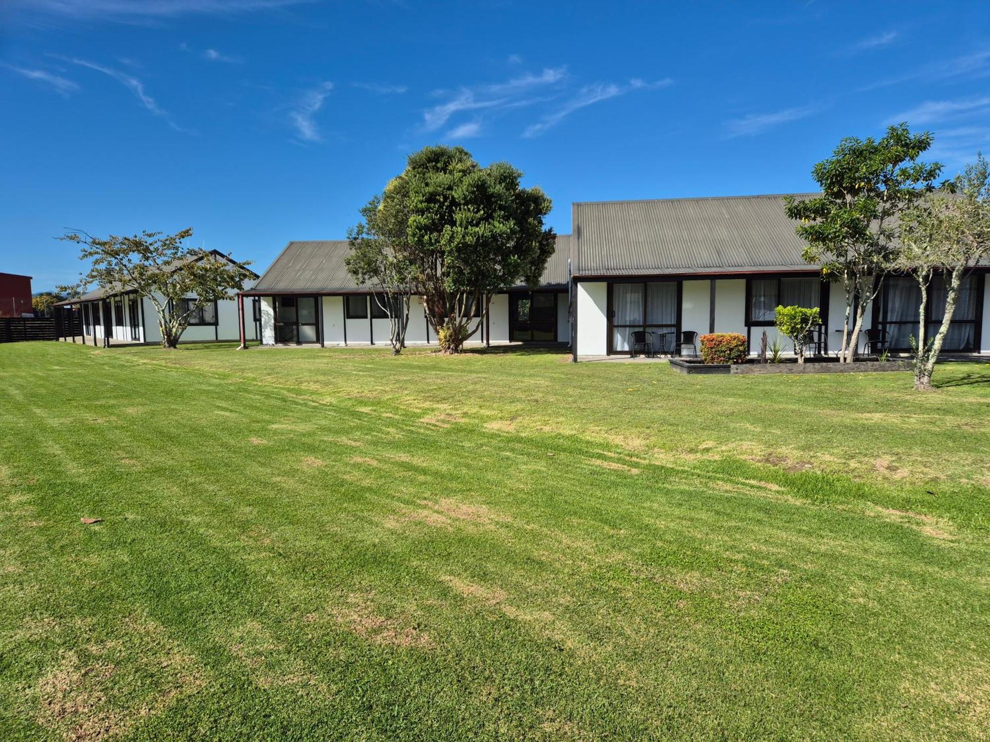 Magnolia Court Motel Opotiki Exterior foto